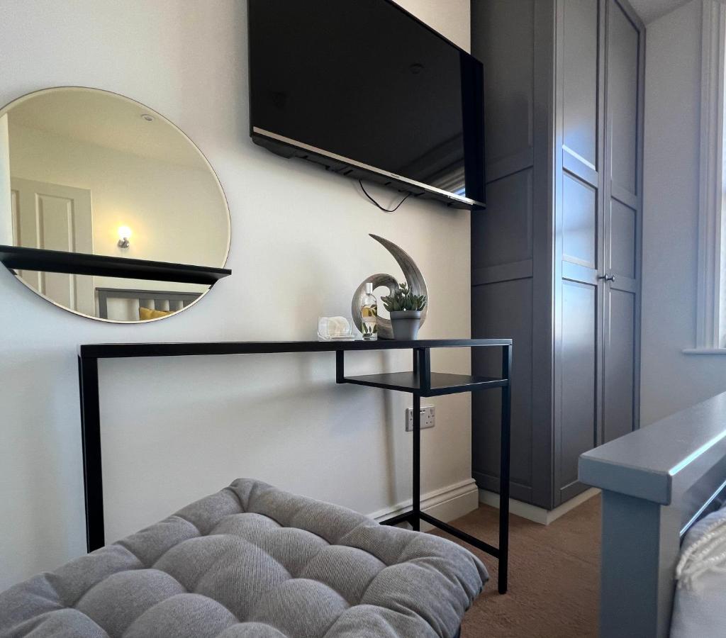 Radnor View Appartamento Folkestone Esterno foto