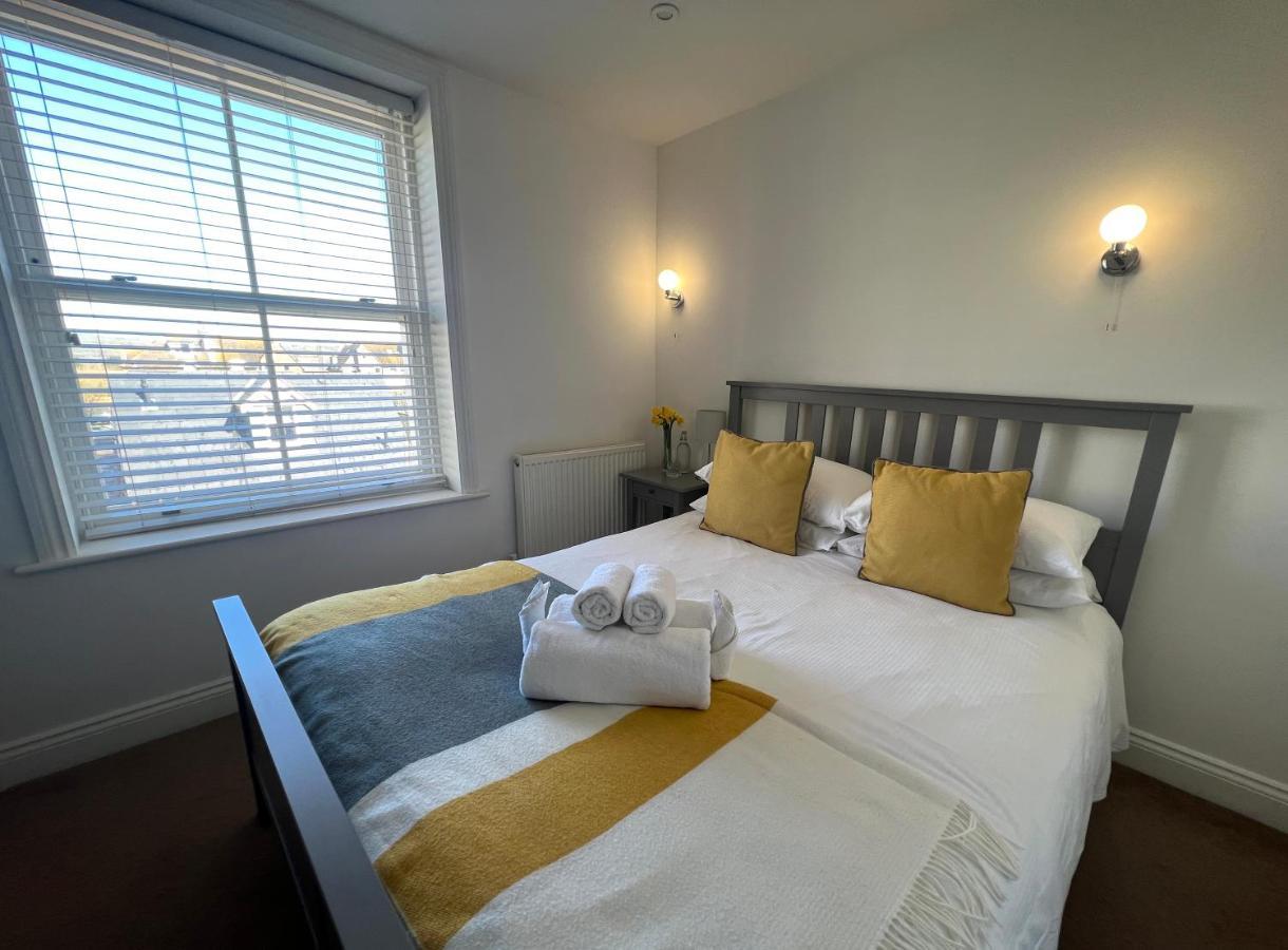 Radnor View Appartamento Folkestone Esterno foto